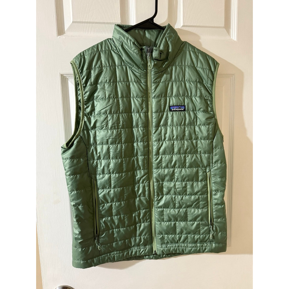 Patagonia Vest size M NWOT